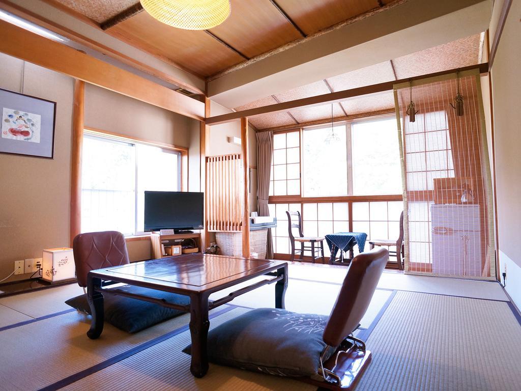 Sumiyosiya Ryokan Nozawaonsen Rom bilde