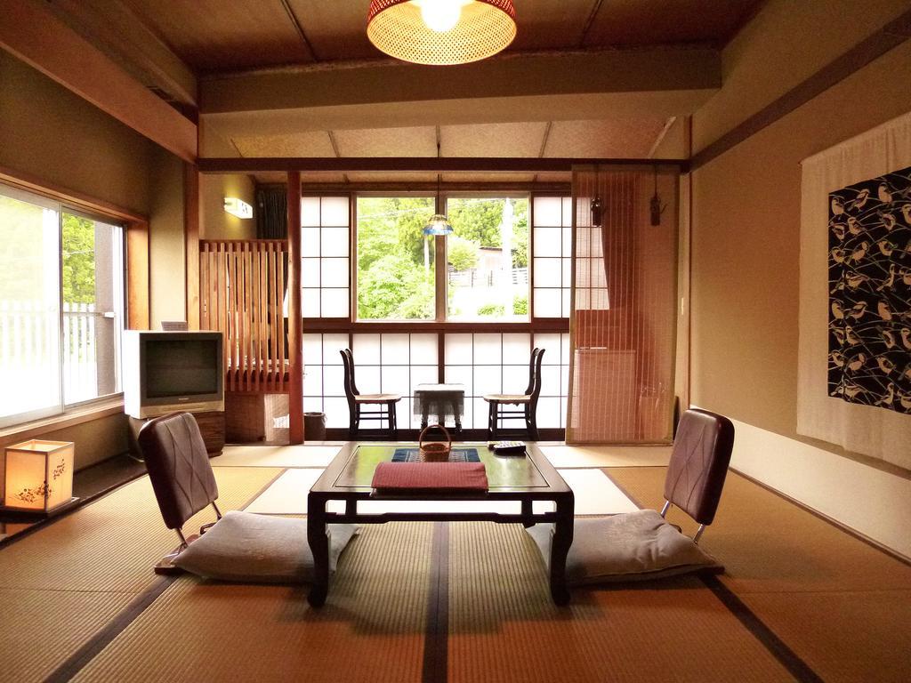 Sumiyosiya Ryokan Nozawaonsen Rom bilde