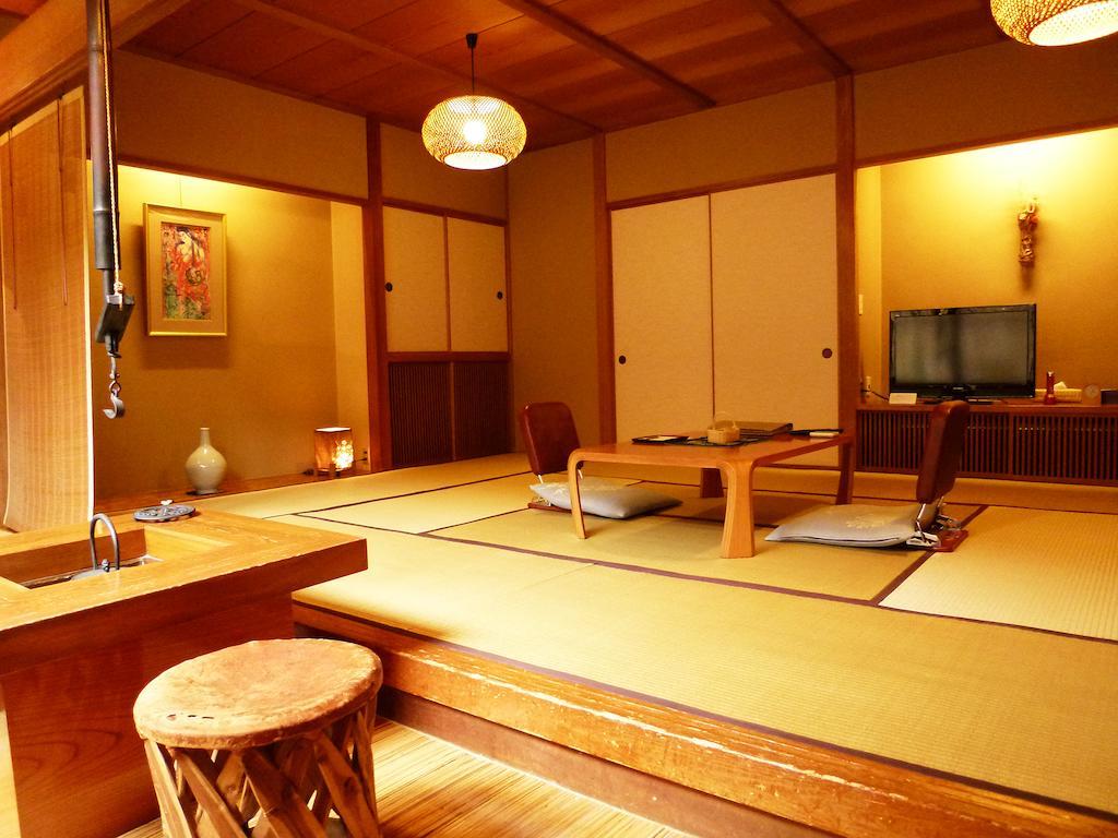 Sumiyosiya Ryokan Nozawaonsen Rom bilde